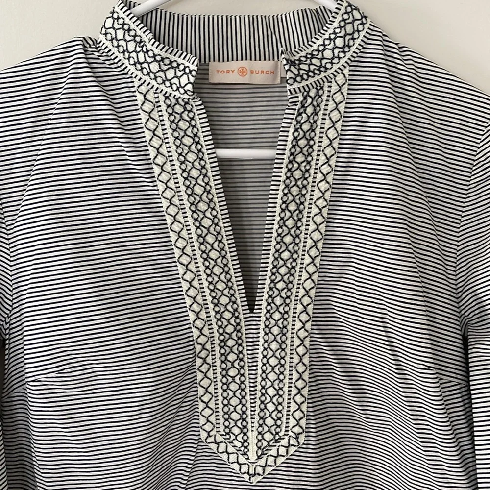 Tory Burch excellent zipper